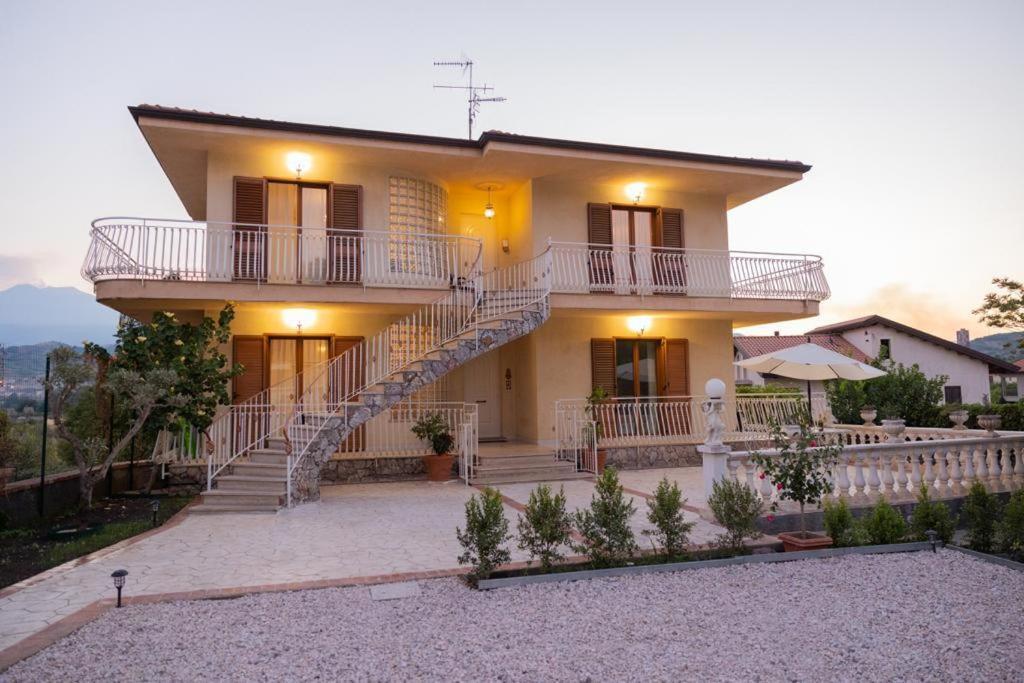 Villa Graziosa 特拉皮泰罗 外观 照片